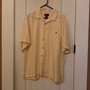 Pale yellow Caribbean Joe button up shirt, size XXL